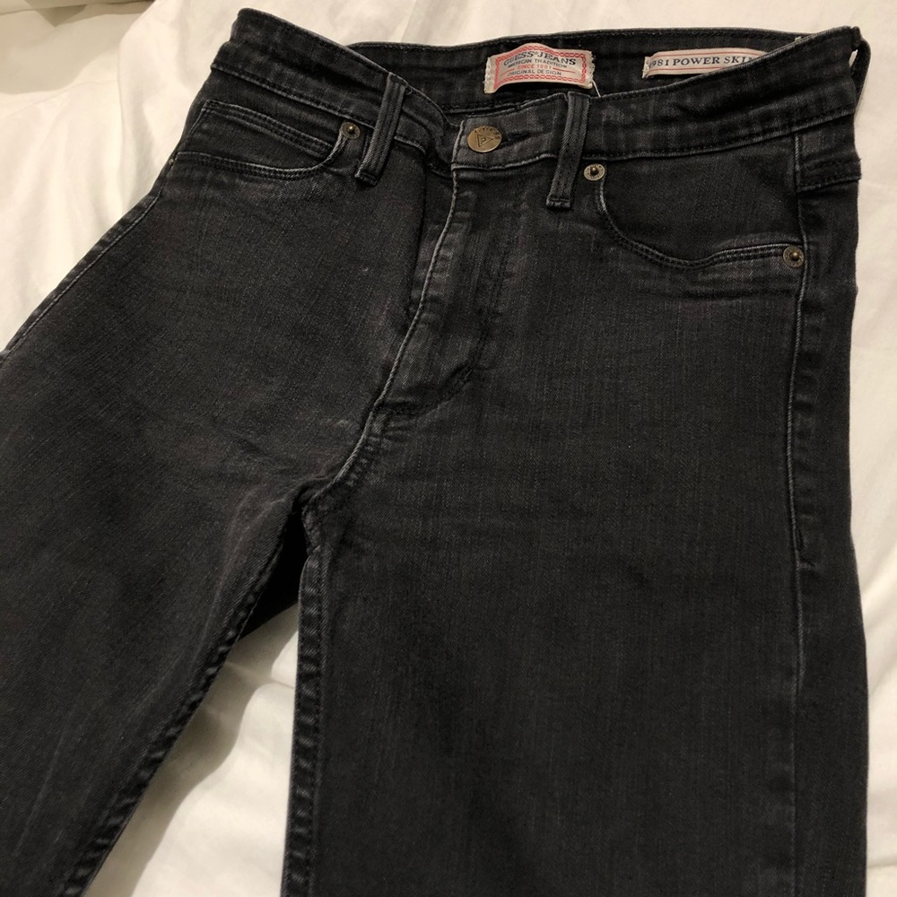 GUESS jeans